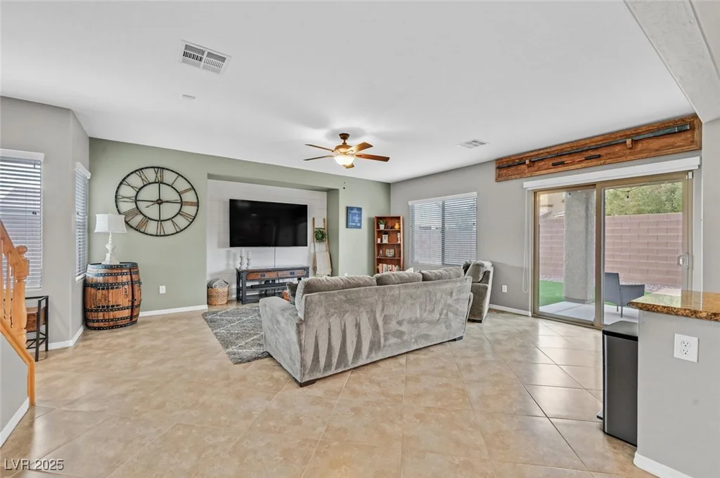 4224 Galapagos, North Las Vegas, NV 89084