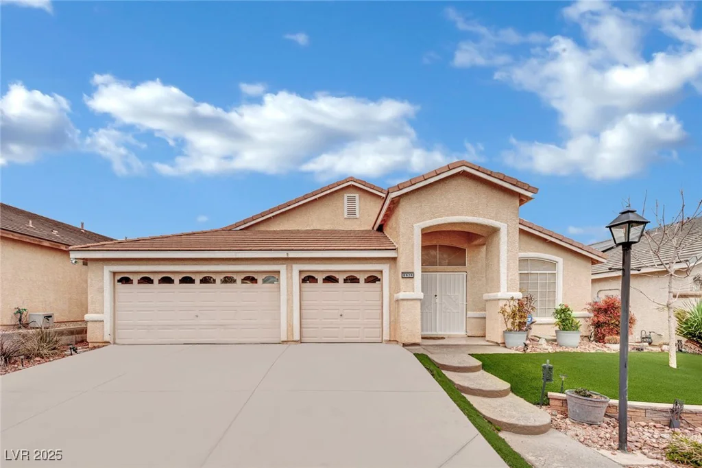 8624 Burning Hide, Las Vegas, NV 89143