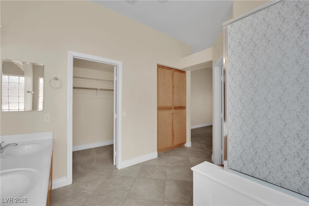 8624 Burning Hide, Las Vegas, NV 89143
