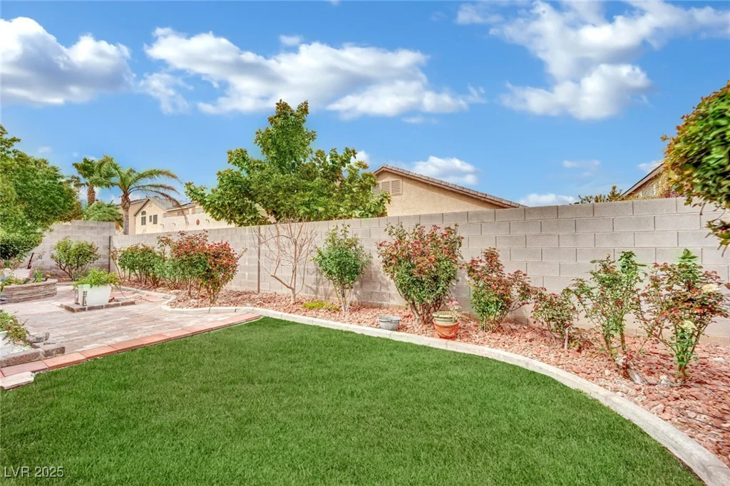 8624 Burning Hide, Las Vegas, NV 89143
