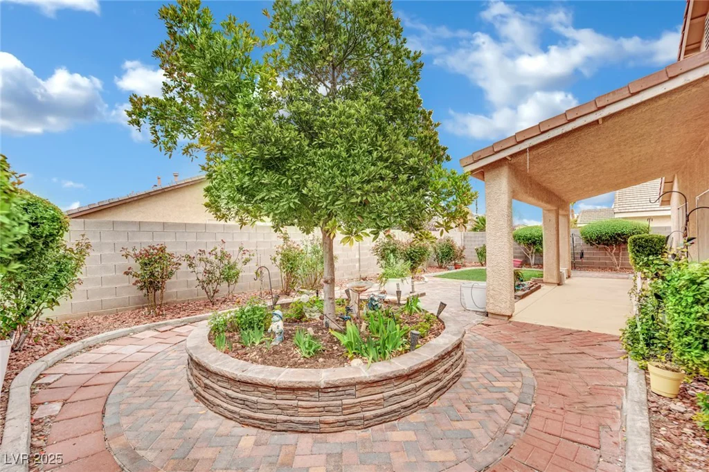 8624 Burning Hide, Las Vegas, NV 89143