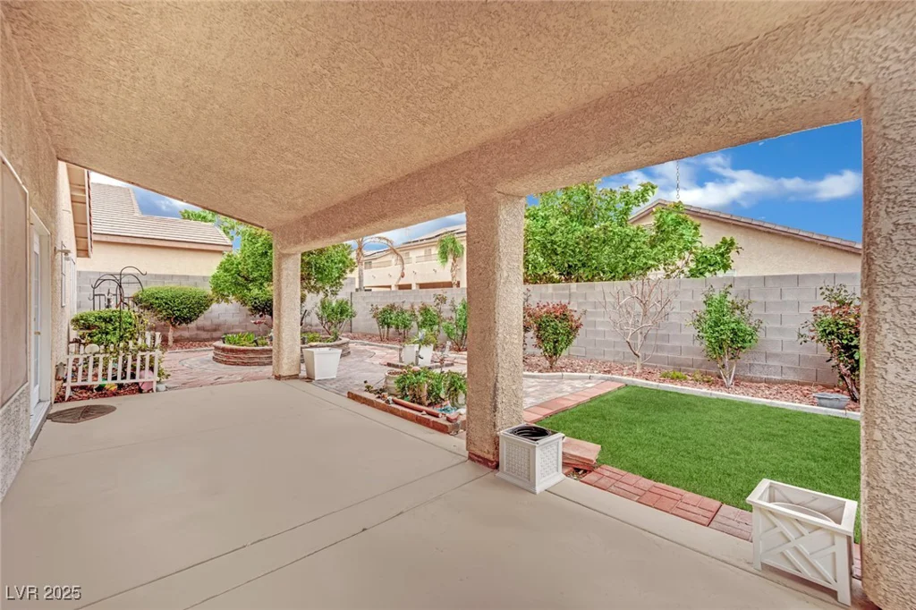 8624 Burning Hide, Las Vegas, NV 89143