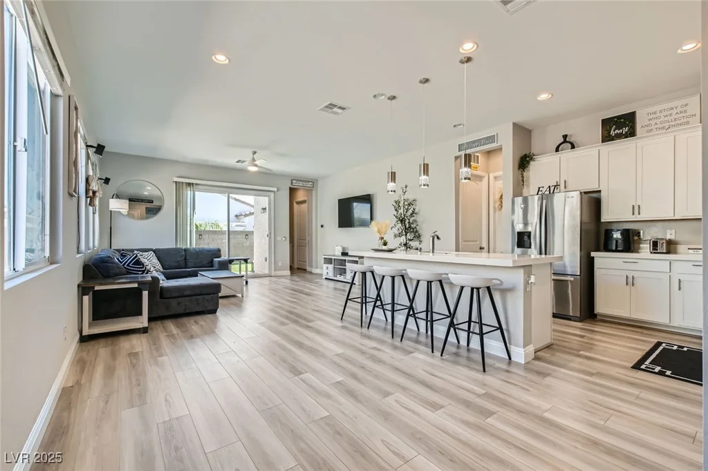 4708 MINDFUL, North Las Vegas, NV 89031