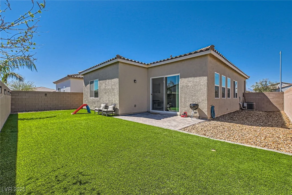 4708 MINDFUL, North Las Vegas, NV 89031
