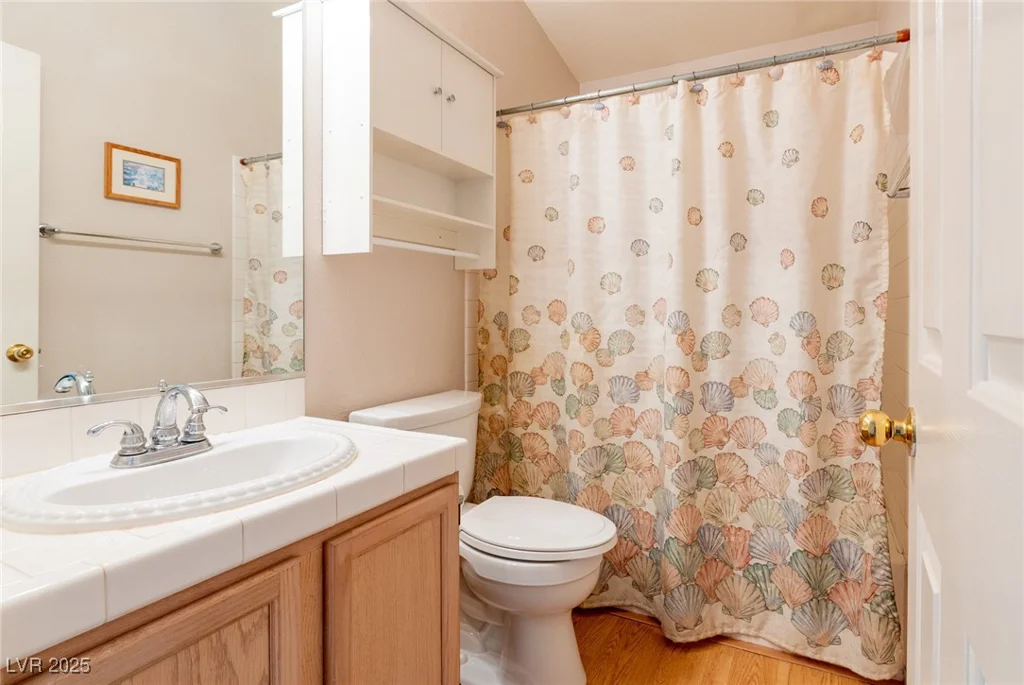 7061 Roscoe, Las Vegas, NV 89129