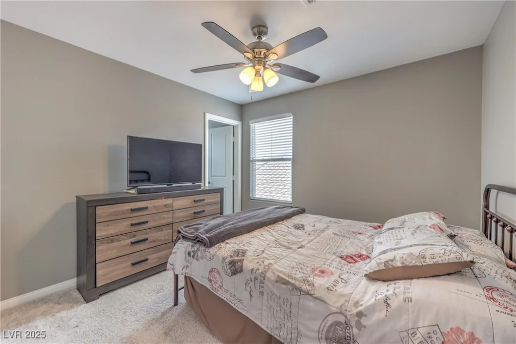 6904 Baylor Creek, North Las Vegas, NV 89086