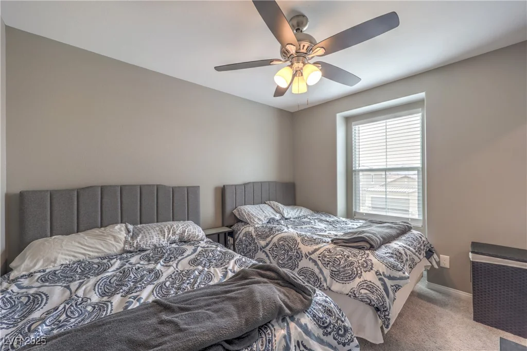 6904 Baylor Creek, North Las Vegas, NV 89086