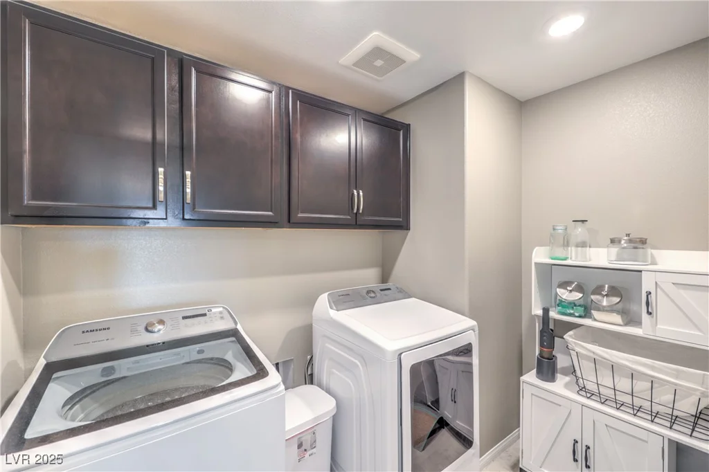 6904 Baylor Creek, North Las Vegas, NV 89086