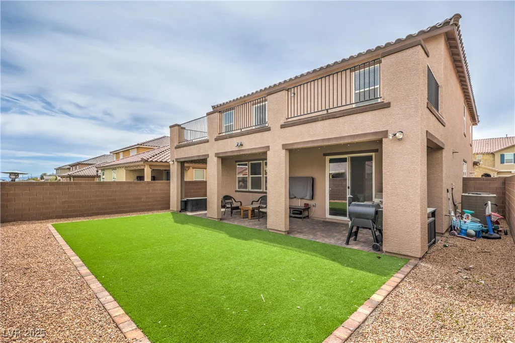 6904 Baylor Creek, North Las Vegas, NV 89086