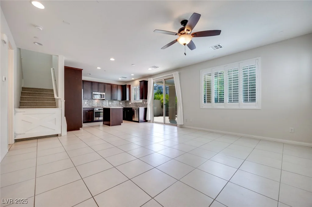 1427 Brushback, Henderson, NV 89074