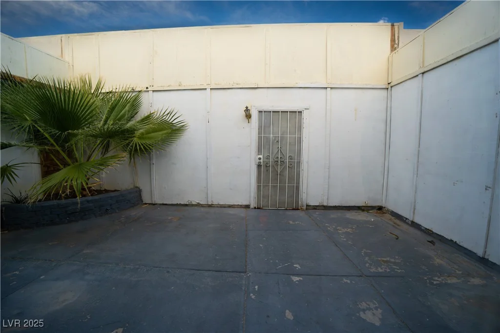 3467 Garden East, Las Vegas, NV 89121