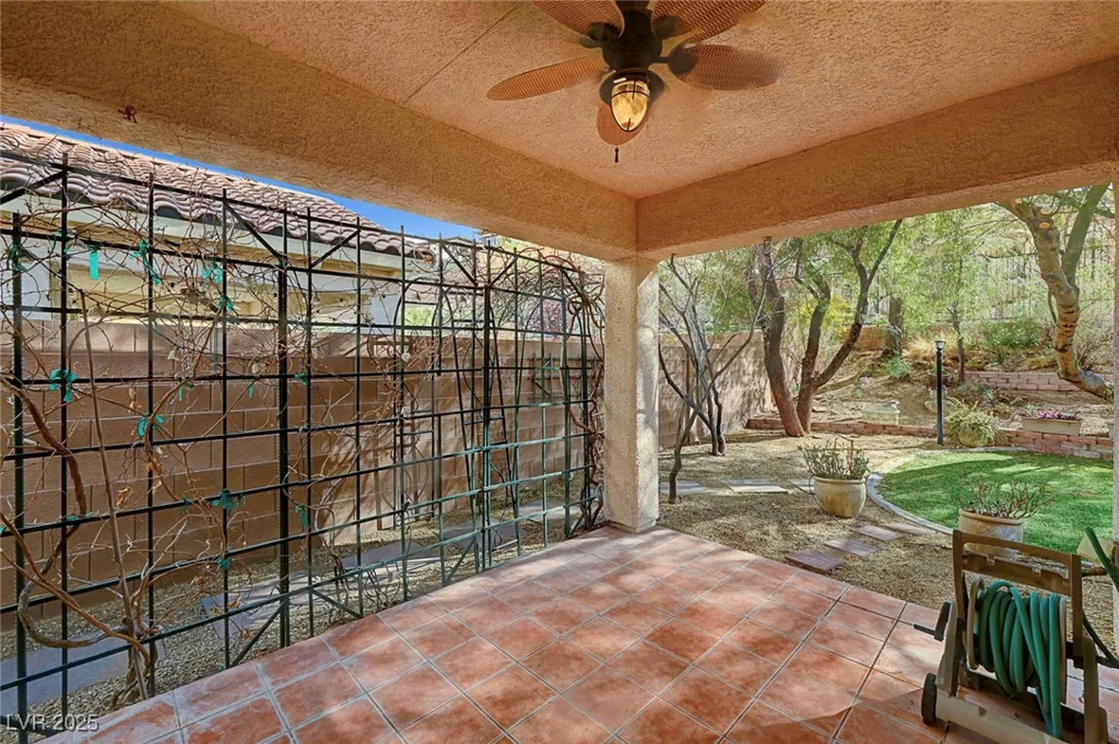 4593 Weitzman, Las Vegas, NV 89141