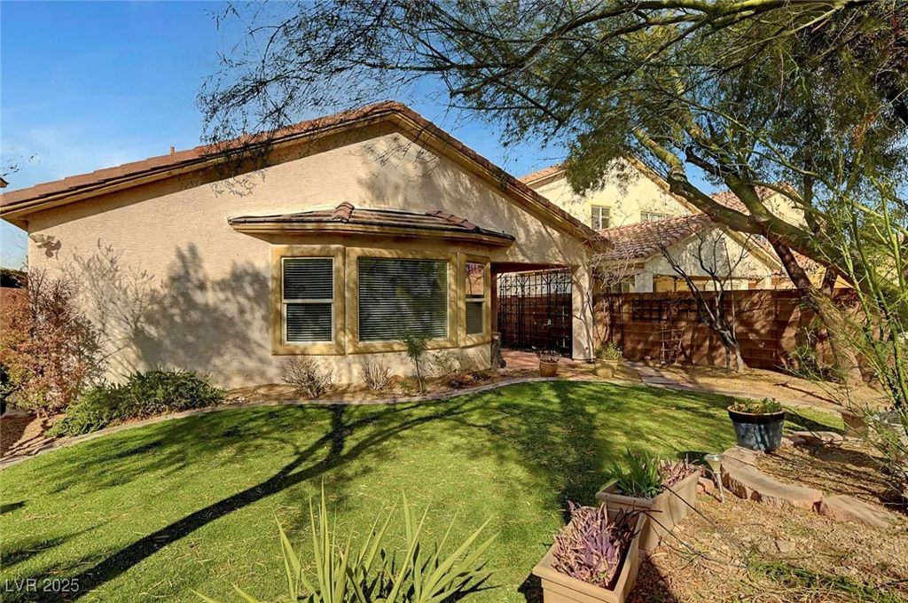 4593 Weitzman, Las Vegas, NV 89141
