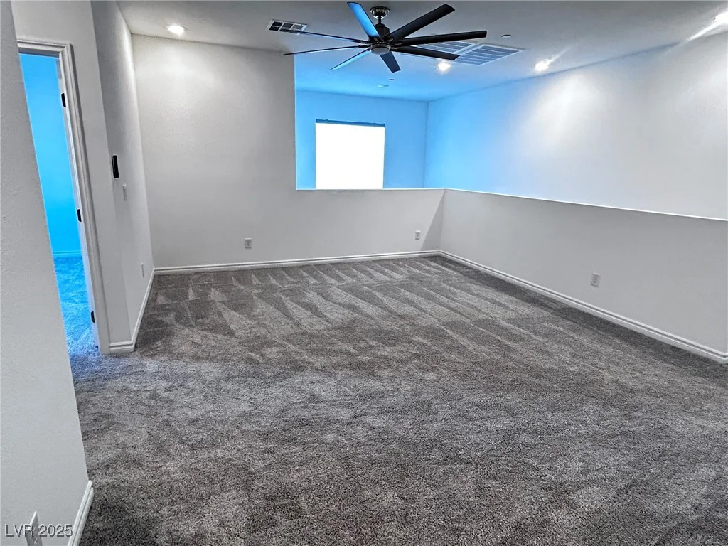 290 Mount Williamson, Henderson, NV 89015