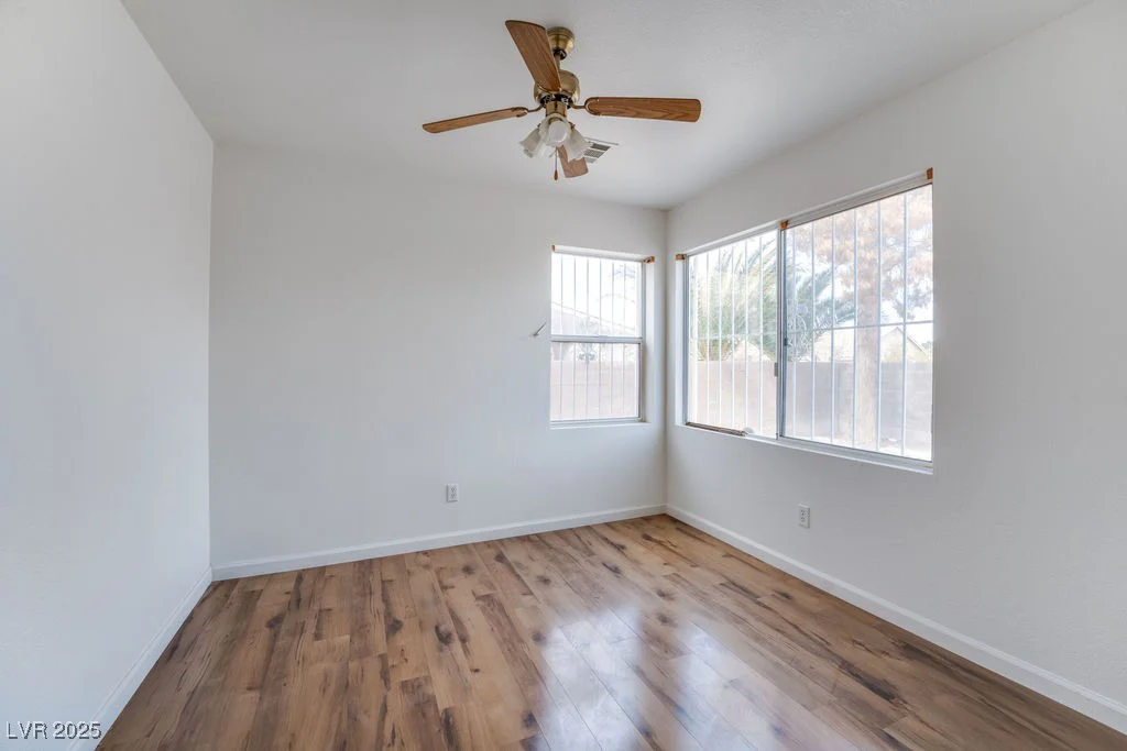 6276 Back Woods, Las Vegas, NV 89142