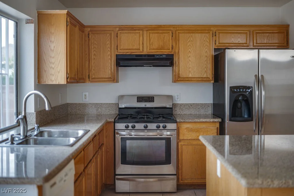 6276 Back Woods, Las Vegas, NV 89142