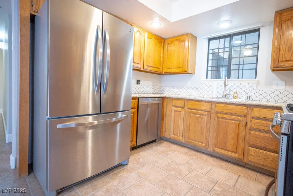 2611 Durango, Las Vegas, NV 89117