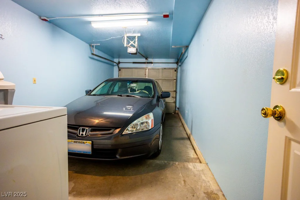 2611 Durango, Las Vegas, NV 89117