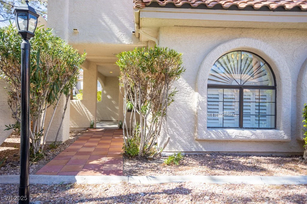 2611 Durango, Las Vegas, NV 89117
