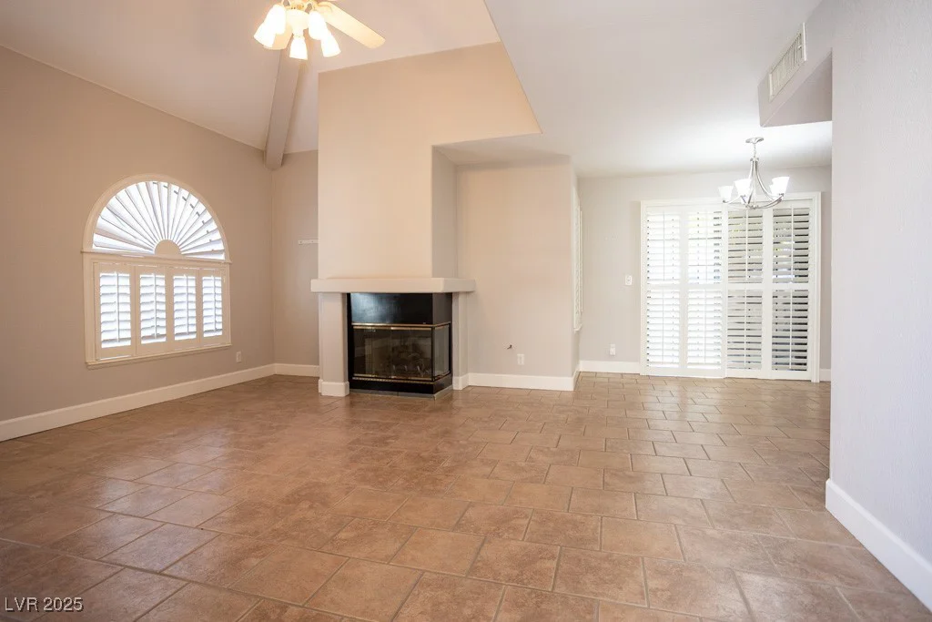 2611 Durango, Las Vegas, NV 89117