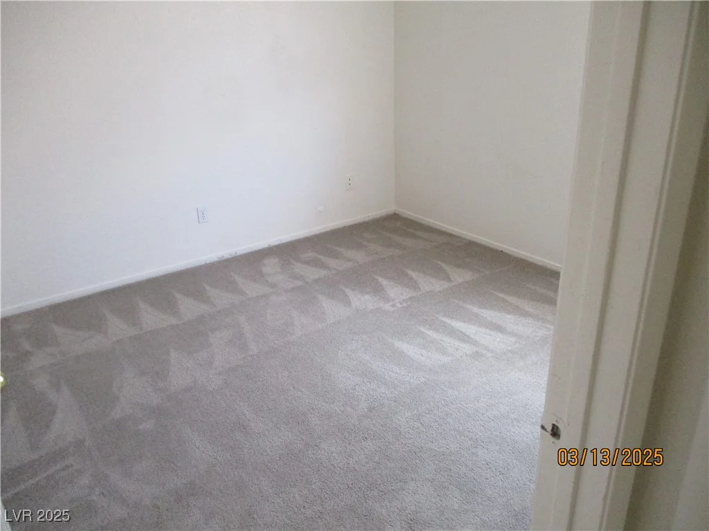 7904 Limbwood, Las Vegas, NV 89131