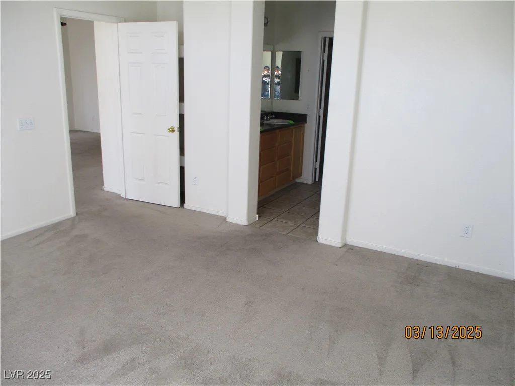 7904 Limbwood, Las Vegas, NV 89131