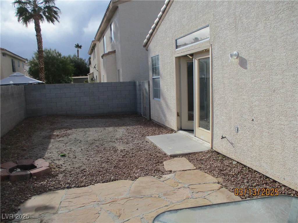 7904 Limbwood, Las Vegas, NV 89131