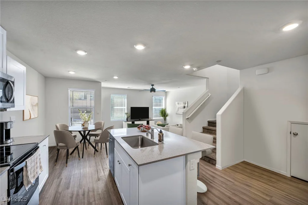 3725 Celesta Vista, Henderson, NV 89044
