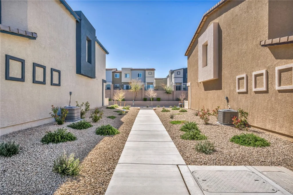 3725 Celesta Vista, Henderson, NV 89044