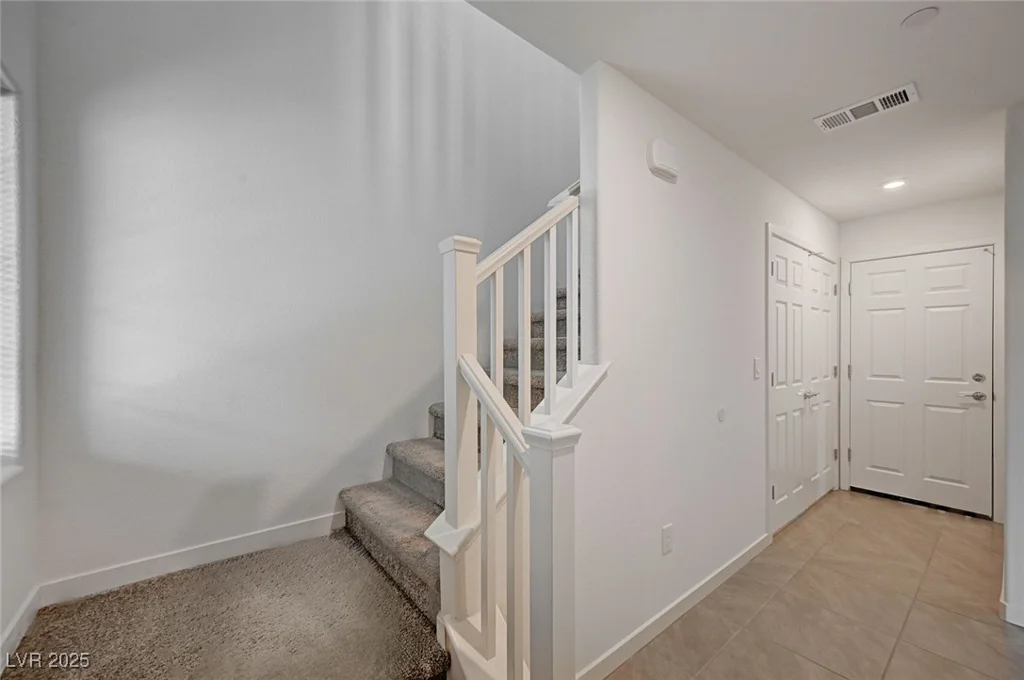 6261 Dolosonte, Las Vegas, NV 89113