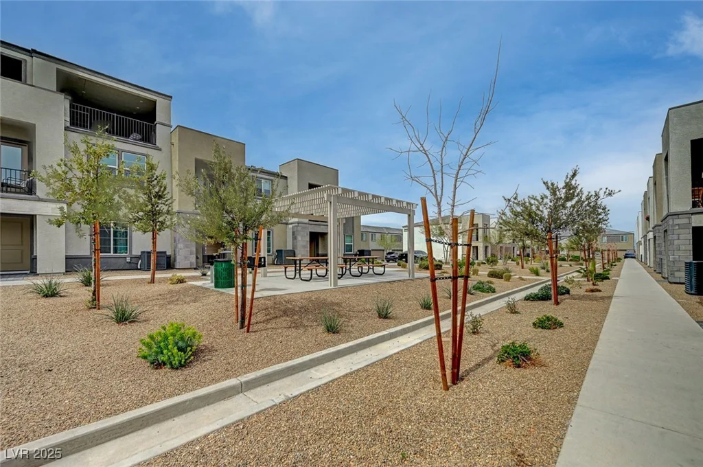6261 Dolosonte, Las Vegas, NV 89113
