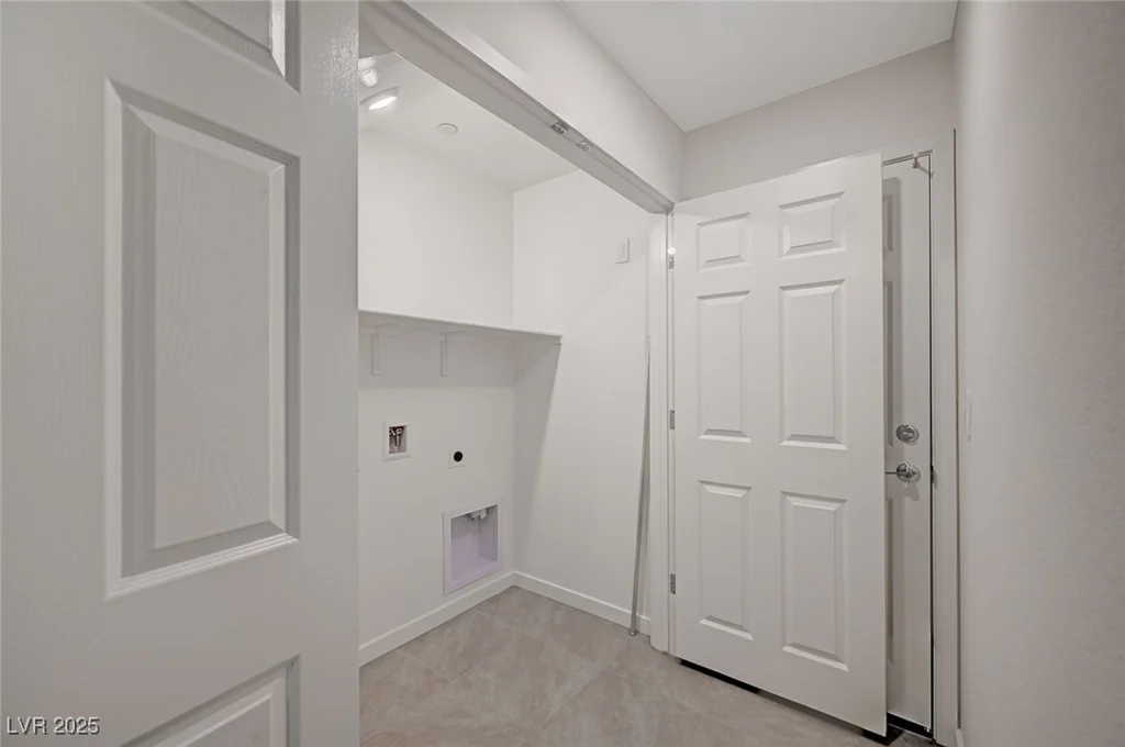 6261 Dolosonte, Las Vegas, NV 89113