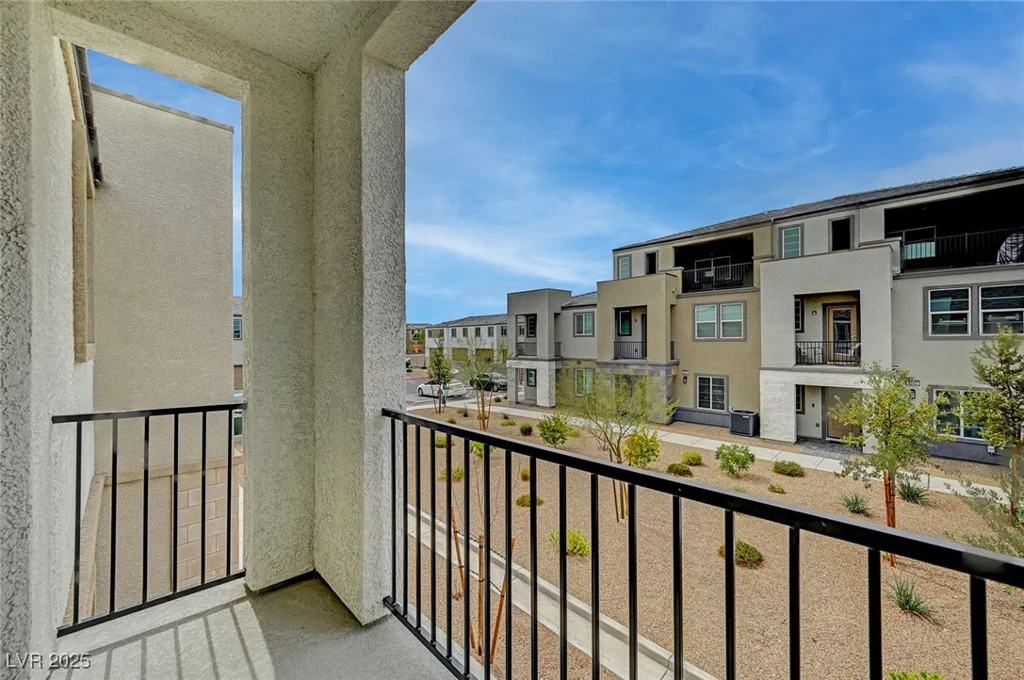 6261 Dolosonte, Las Vegas, NV 89113