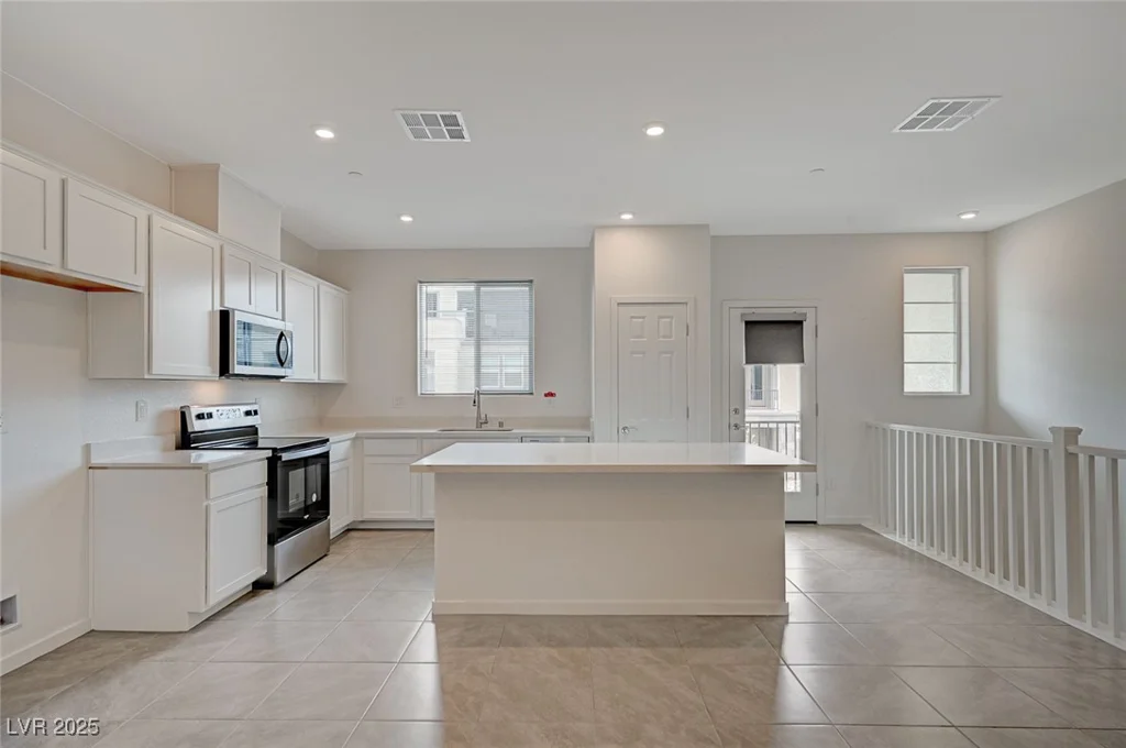 6261 Dolosonte, Las Vegas, NV 89113