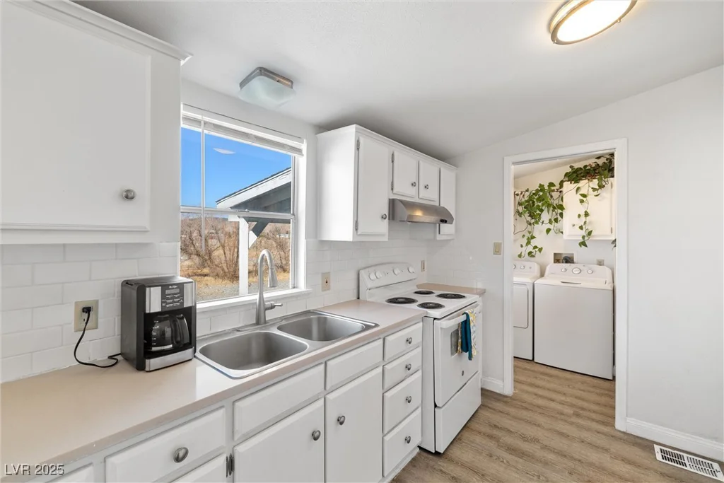 3780 Barney, Pahrump, NV 89060