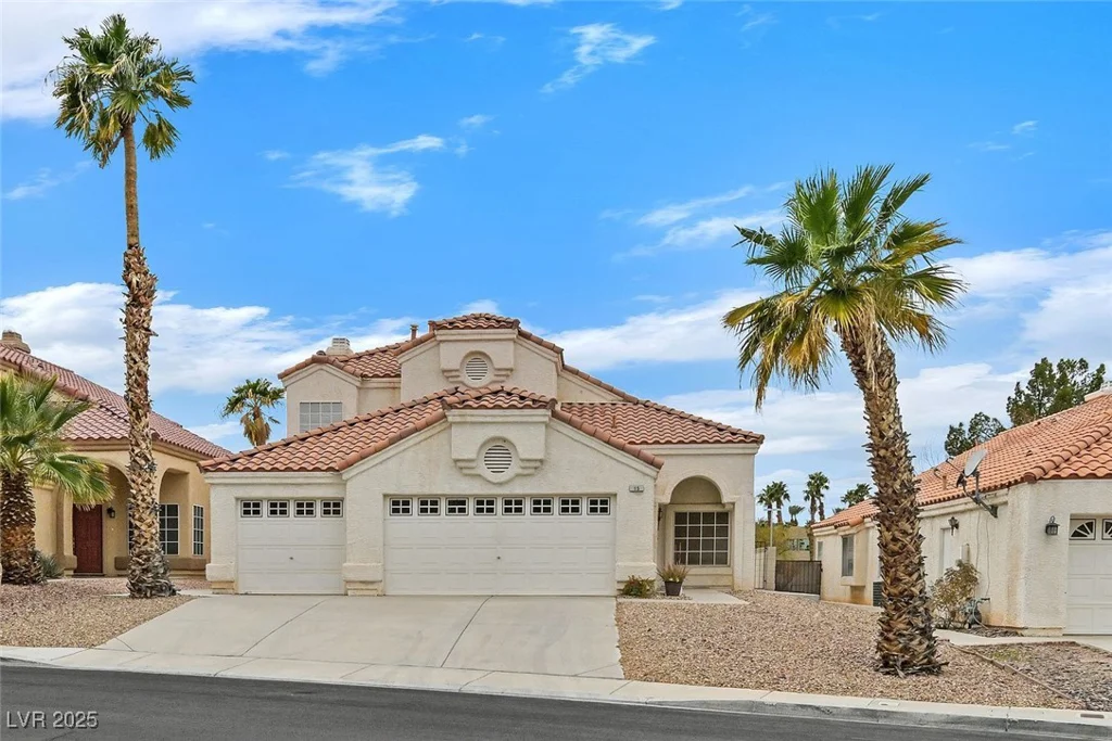 15 Richland Acres, Henderson, NV 89074