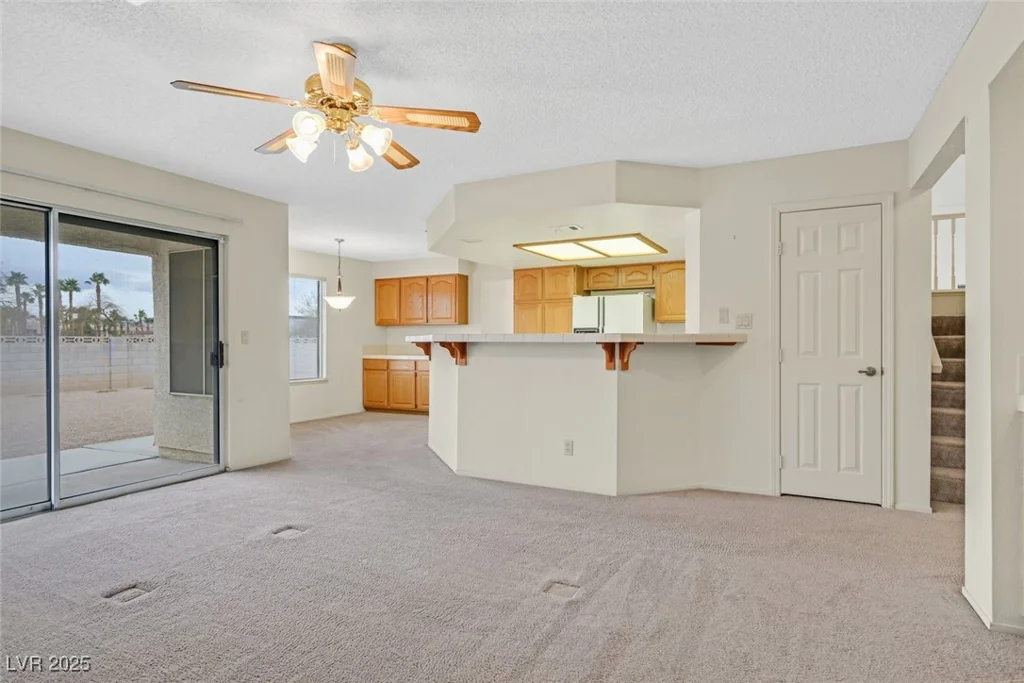 15 Richland Acres, Henderson, NV 89074