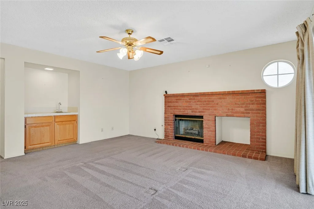 15 Richland Acres, Henderson, NV 89074
