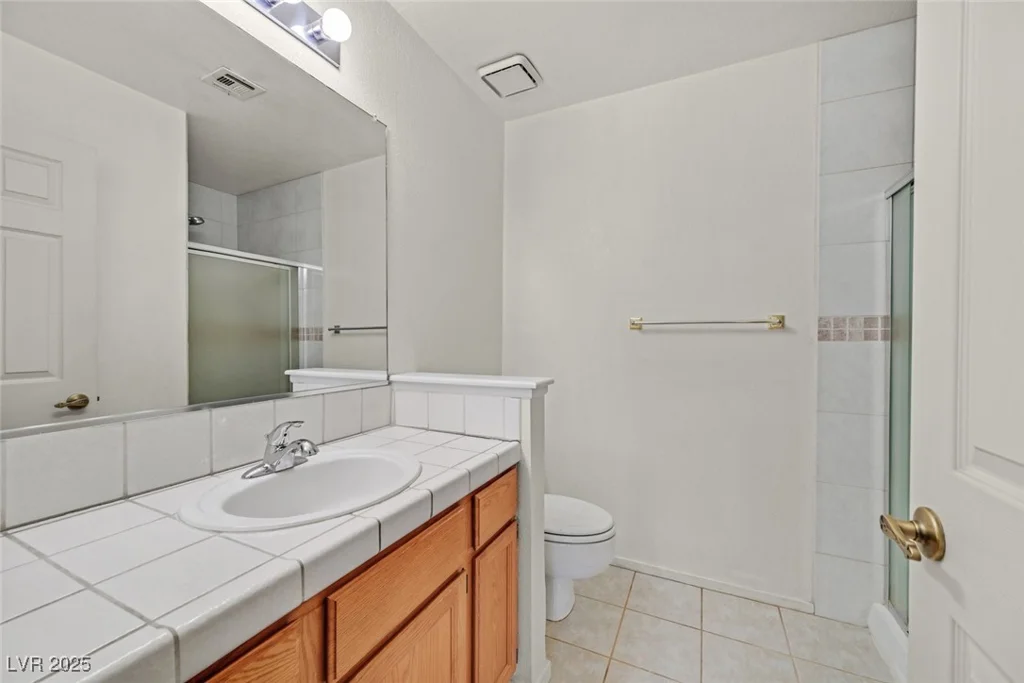 15 Richland Acres, Henderson, NV 89074