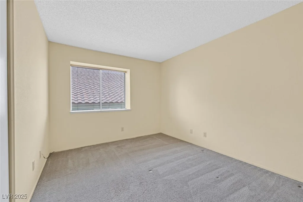 15 Richland Acres, Henderson, NV 89074
