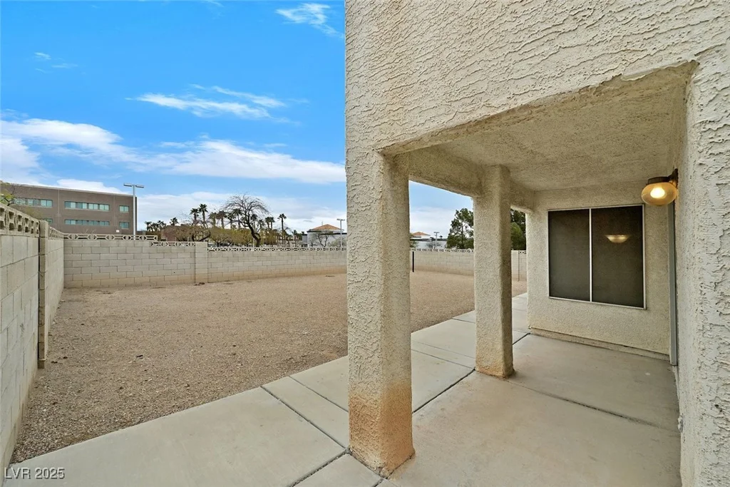 15 Richland Acres, Henderson, NV 89074