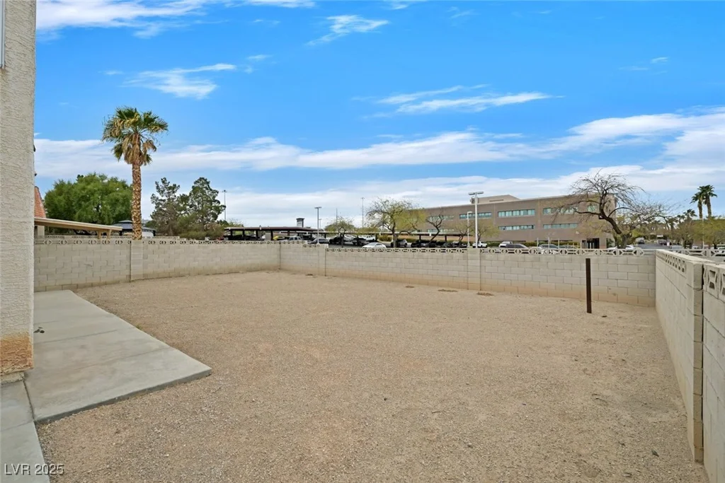 15 Richland Acres, Henderson, NV 89074