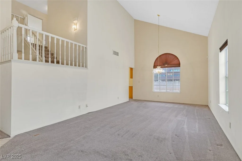 15 Richland Acres, Henderson, NV 89074