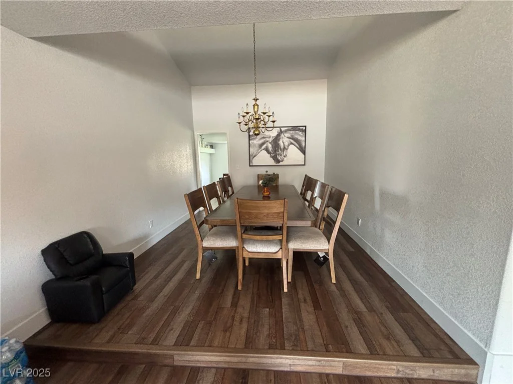 1104 Oak Tree, Las Vegas, NV 89108