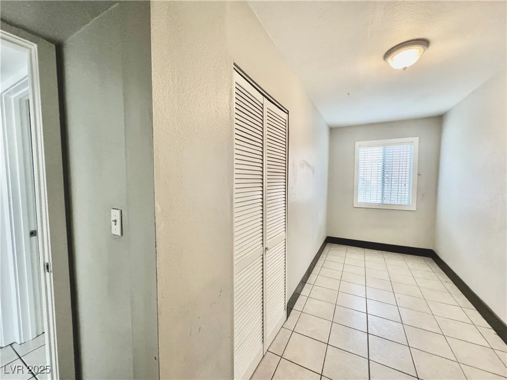 520 13th, Las Vegas, NV 89101