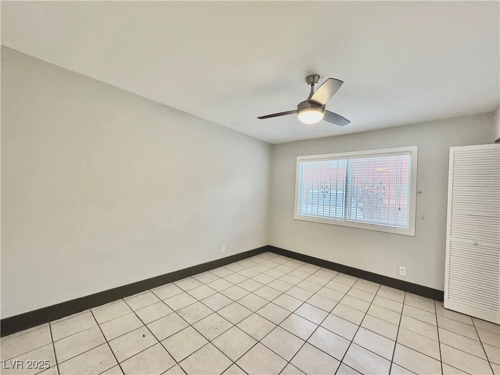 520 13th, Las Vegas, NV 89101