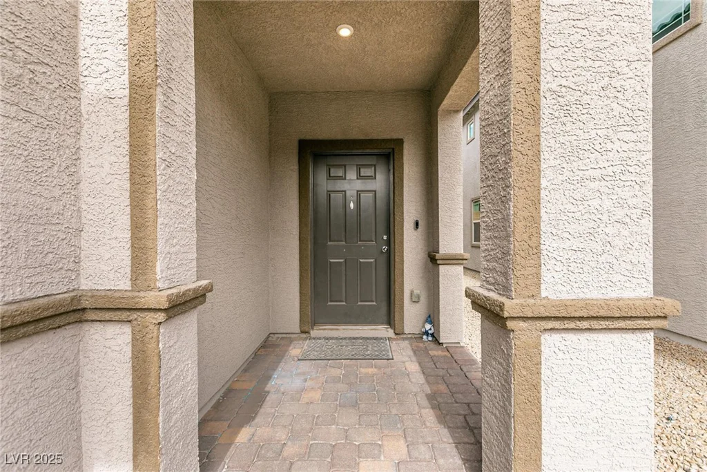 6130 Sinks Canyon, Las Vegas, NV 89130