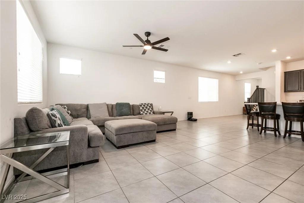 6130 Sinks Canyon, Las Vegas, NV 89130