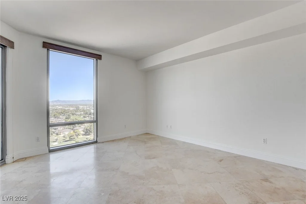 322 Karen, Las Vegas, NV 89109
