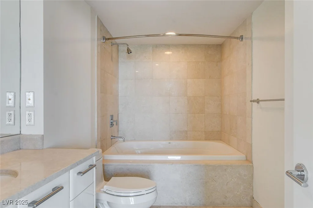 322 Karen, Las Vegas, NV 89109